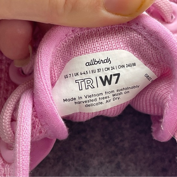 ALLBIRDS Pink Tree Runner Sneakers Size 7 - Picture 5 of 5